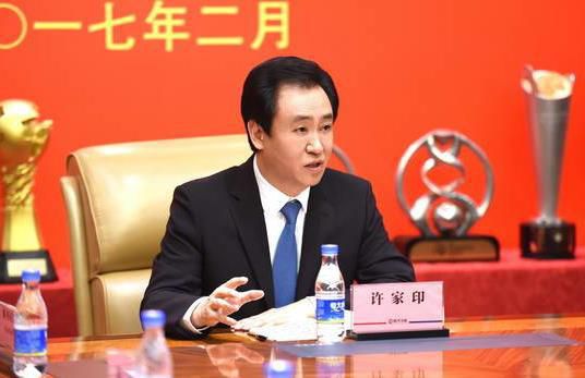 疯狂撞击同学白丝麻麻